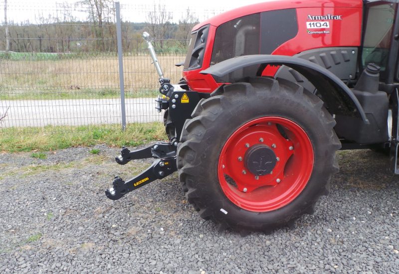 armatrac-1104-fronthydraulik-front-linkage-hitch-relevage-avant-prednja-hidravlika-shl-f-lesnik-lenart-12