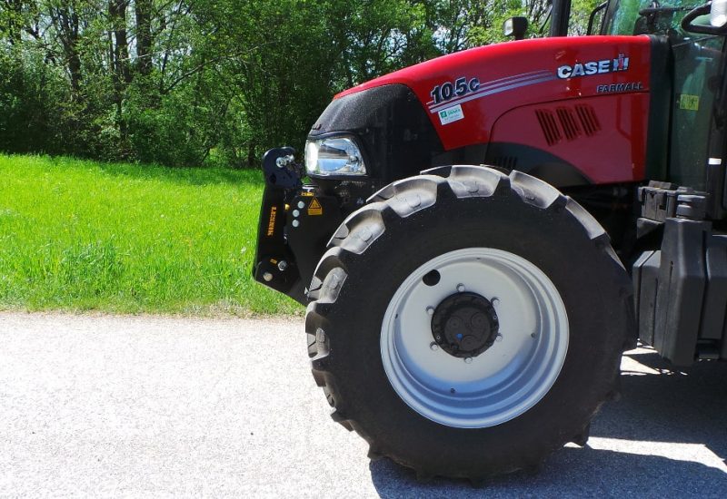 fronthydraulik frontkraftheber fronthubwerk kraftheber-case-farmall-85-95-105-115c-prednja-hidravlika-lesnik-lenart-2