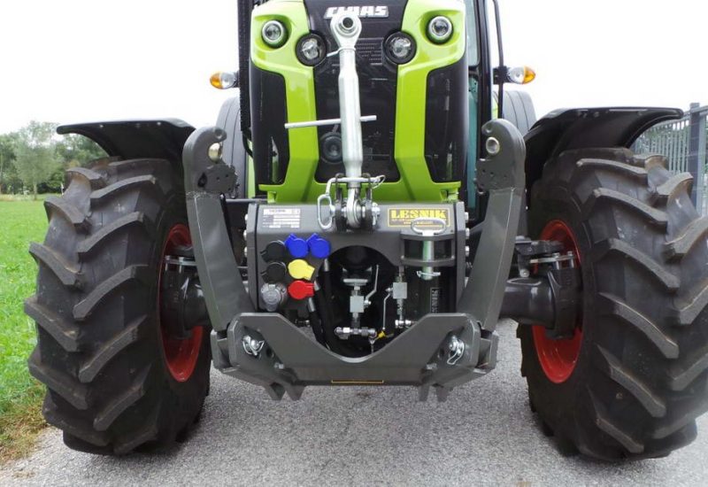 front linkage hitch 3-point hitch shl f claas elios 210 lesnik lenart 3 min