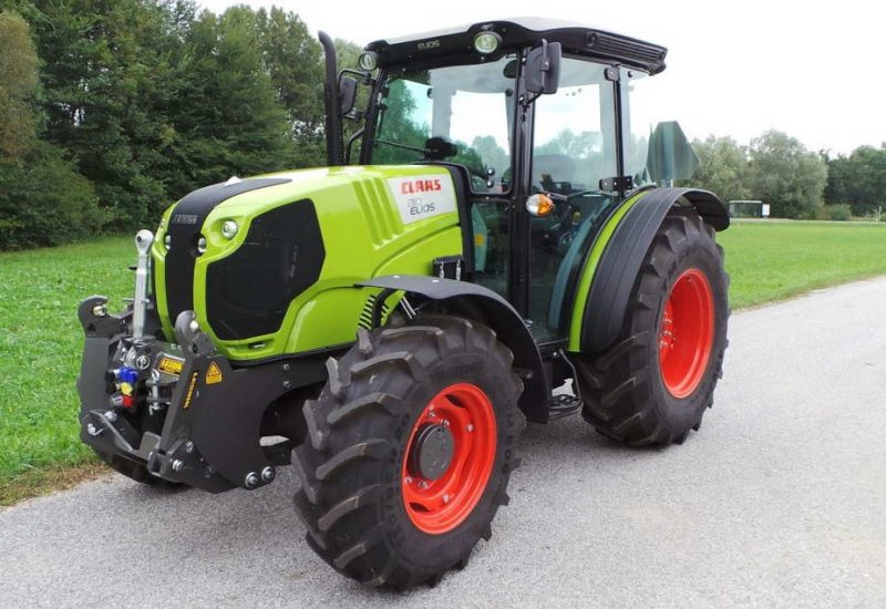 front linkage hitch 3-point hitch shl f claas elios 210 lesnik lenart 8 min