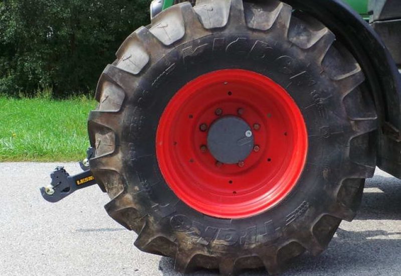 fronthydraulik frontkraftheber fronthubwerk kraftheber shl f fendt 411 vario lesnik lenart 3 min