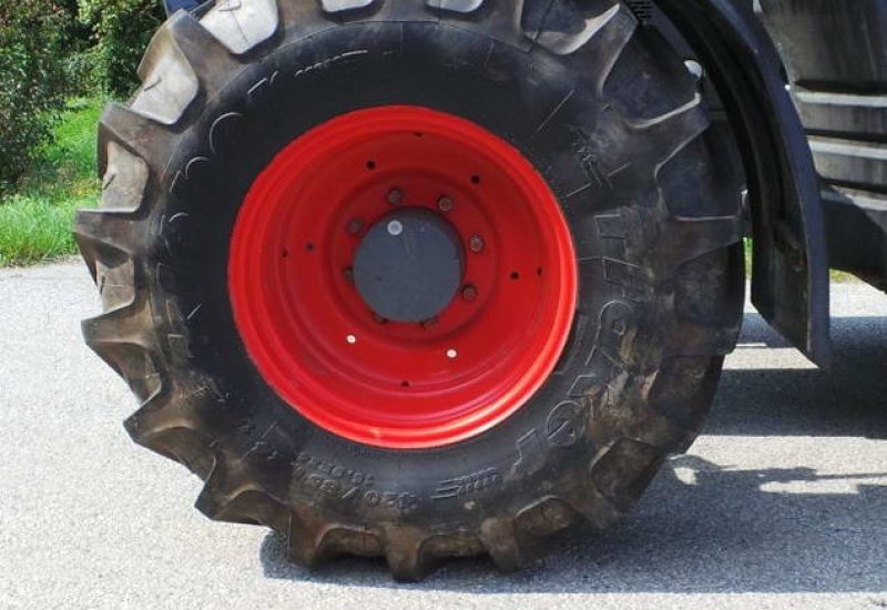 fronthydraulik frontkraftheber fronthubwerk kraftheber shl f fendt 411 vario lesnik lenart 7 min