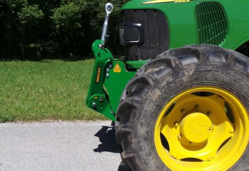 front linkage hitch 3-point hitch shl f john deere 5820 lesnik lenart 5 min