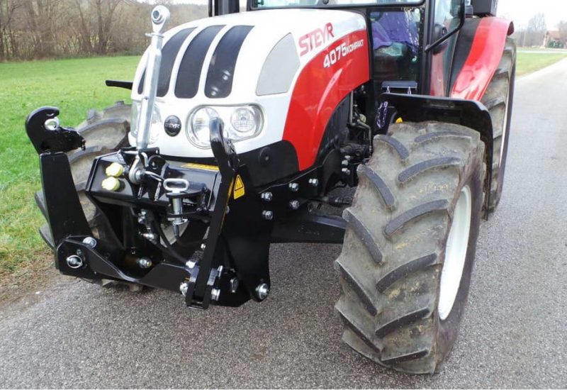 fronthydraulik frontkraftheber fronthubwerk kraftheber-shl-f-steyr-4065-kompakt-lesnik-lenart-min-1