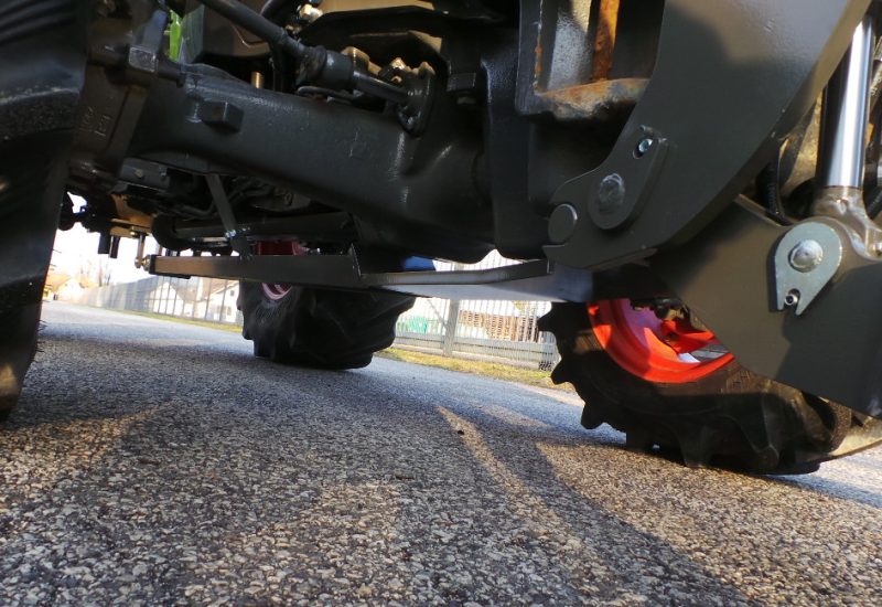 front linkage hitch 3-point hitch claas nectis 267 f lesnik lenart 7