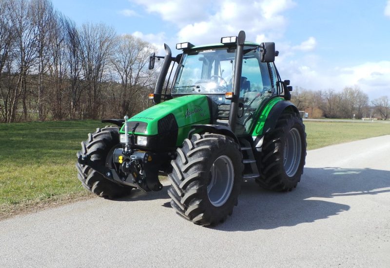 front linkage hitch 3-point hitch deutz fahr agrotron 100 lesnik lenart 3