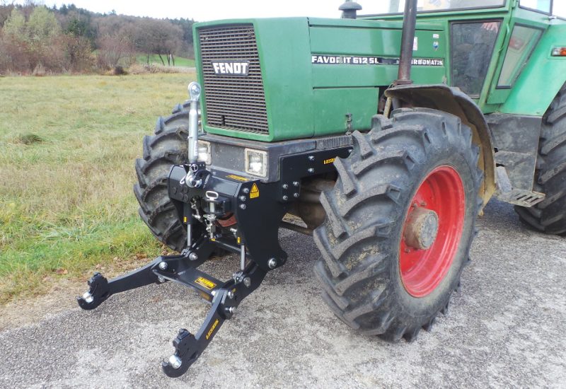 fendt 600 610 611 612 614 615 favorit LS LSA prednja hidravlika fronthydraulik front linkage relevage avant lesnik lenart 3