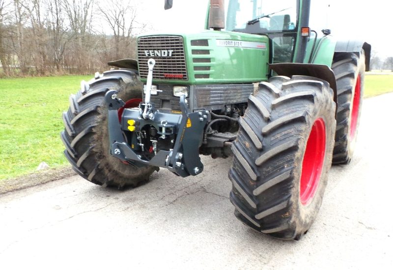 front linkage hitch 3-point hitch fendt favorit 512 c lesnik lenart 2