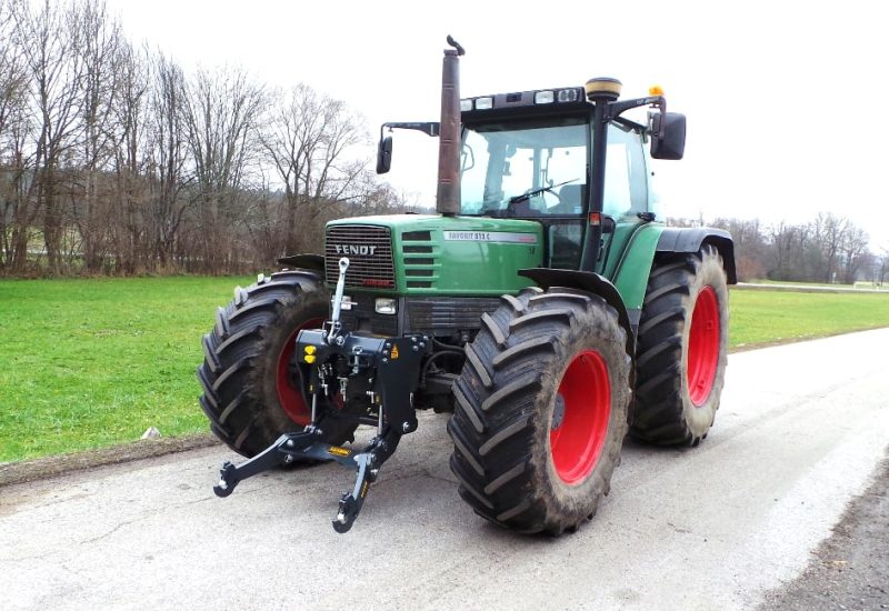 ffront linkage hitch 3-point hitch endt favorit 512 c lesnik lenart 4