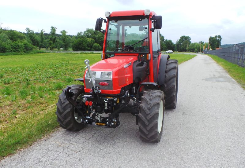 goldoni-star-90-100-prednja-hidravlika-fronthydraulik-front-linkage-relevage avant-lesnik-lenart-3