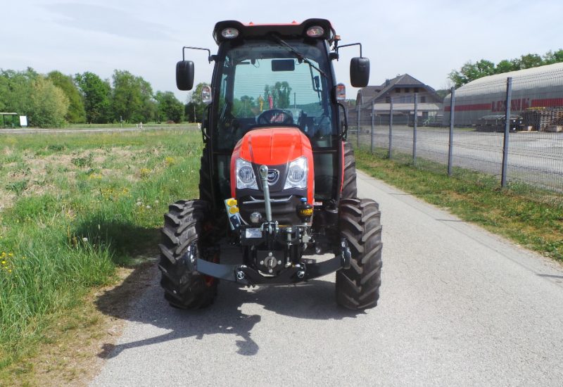 kioti-dk-4520-5020-6020-rednja-hidravlika-fronthydraulik-front-linkage-relevage-avant-lesnik-lenart-10