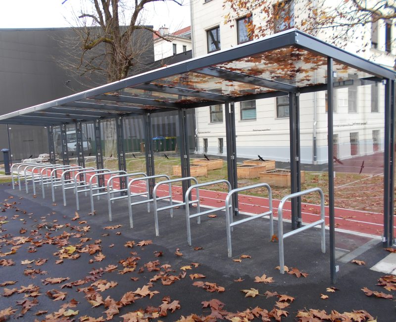 kolesarnica nadstresek za kolesa nadstresnica za kolesa urbana oprema klae 10 lesnik lenart 003
