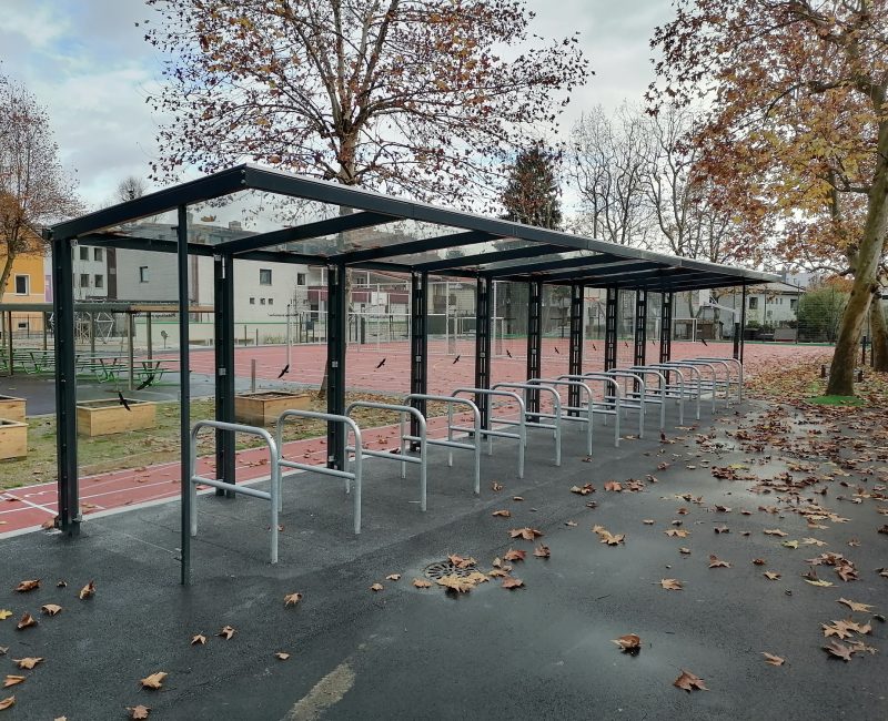 kolesarnica nadstresek za kolesa nadstresnica za kolesa urbana oprema klae 10 lesnik lenart 004