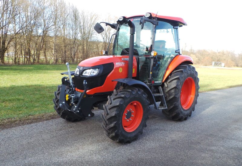 front linkage hitch 3-point hitch kubota m 6060 7060 8560 9960 lesnik lenart 1