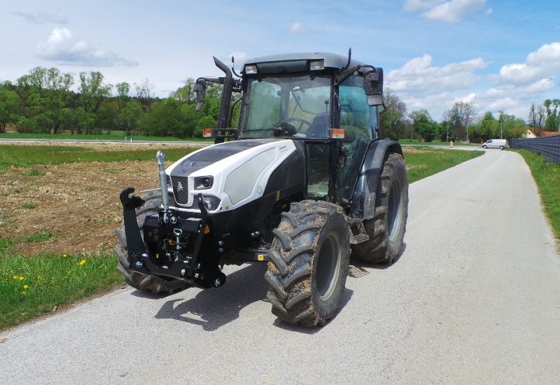 lamborghini-spire-70-80-90-4-target-prednja hidravlika-fronthydraulik-front-linkage-shl-f-lesnik-lenart-1