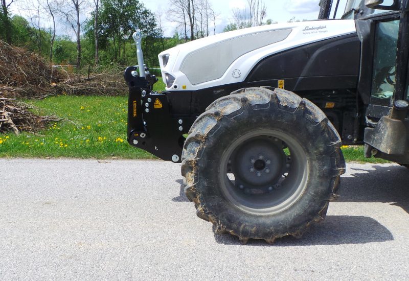 lamborghini-spire-70-80-90-4-target-prednja hidravlika-fronthydraulik-front-linkage-shl-f-lesnik-lenart-2