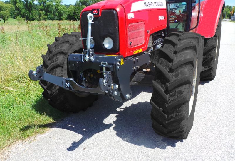 massey-ferguson-5425-5435-5445-5455-5460-5465-5470-5475-5480-prednja-hidravlika-fronthydraulik-front-linkage-lesnik-lenart.5