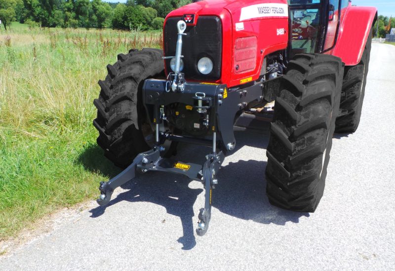 massey-ferguson-5425-5435-5445-5455-5460-5465-5470-5475-5480-prednja-hidravlika-fronthydraulik-front-linkage-lesnik-lenart.8