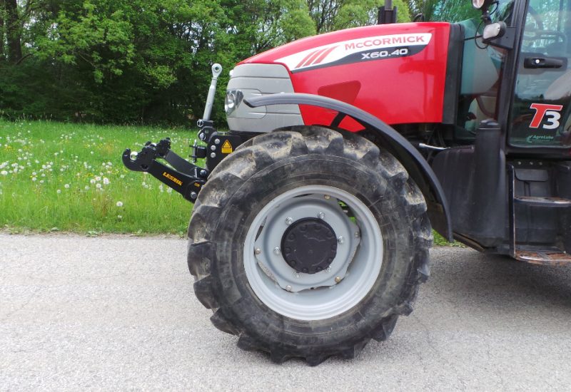 fronthydraulik frontkraftheber fronthubwerk kraftheber mccormick x60 20 30 40 50 lesnik lenart 7