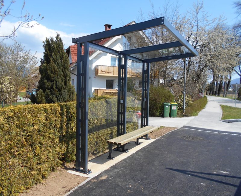 nadstresnica avtobusnega postajalisca avtobusna postaja cakalnica utica avtobusno postajalisce cakalisce aple 03 lesnik lenart 003