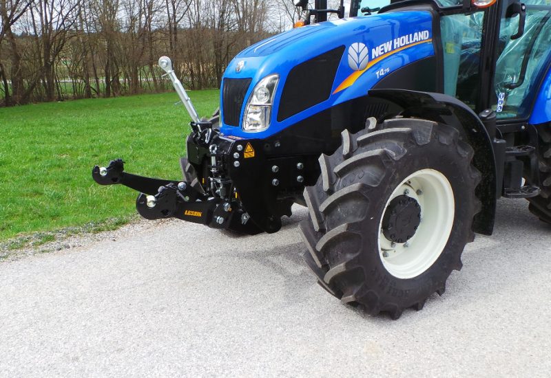 relevage avant hydraulique frontal new holland t4 55 65 75 lesnik lenart 3
