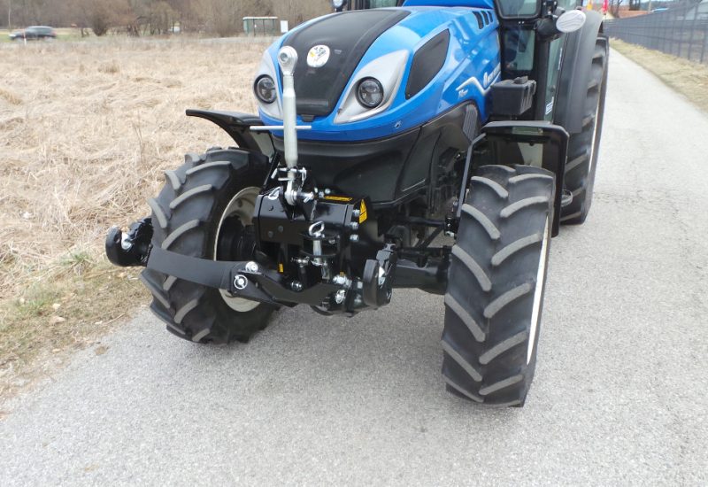 new-holland-t4-80-90-100-110-120-f-supersteer-prednja-hidravlika-fronthydraulik-front-linkage.relevage avant-lesnik-lenart-7