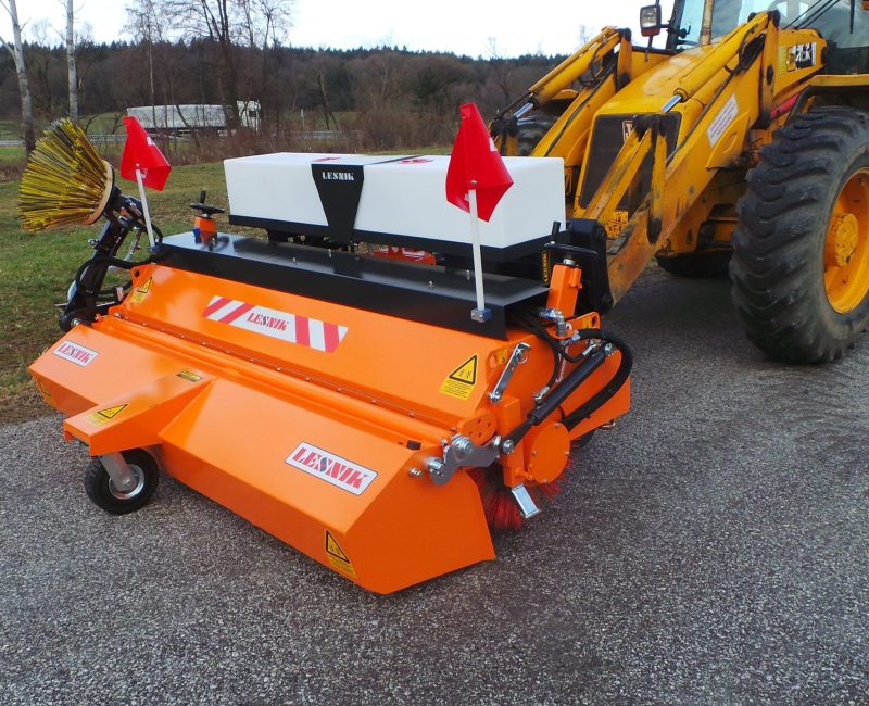 sweeper lesnik lenart 18 min