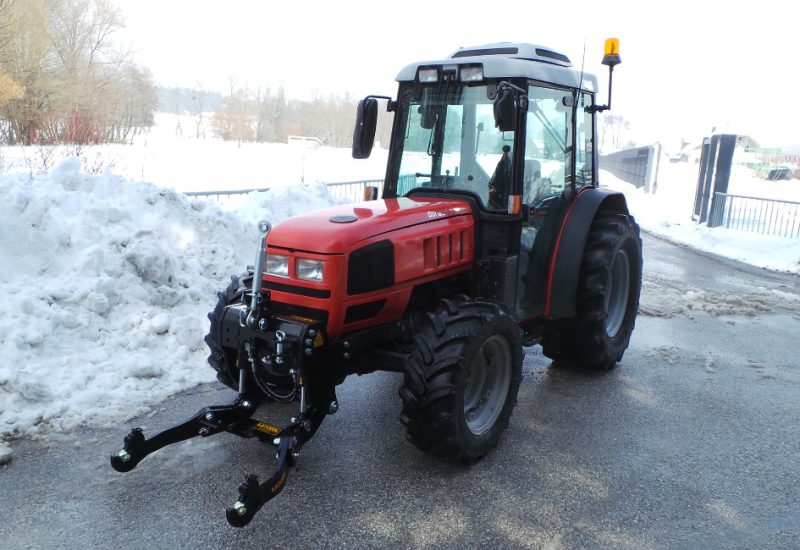 relevage avant hydraulique frontal same dorado f 60 75 85 lesnik lenart 5