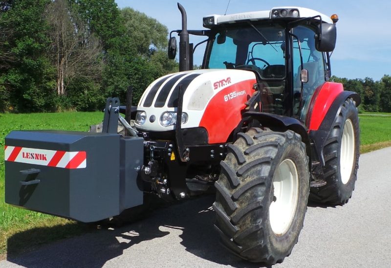 fronthydraulik frontkraftheber fronthubwerk kraftheber steyr 6135 profi lesnik lenart 8