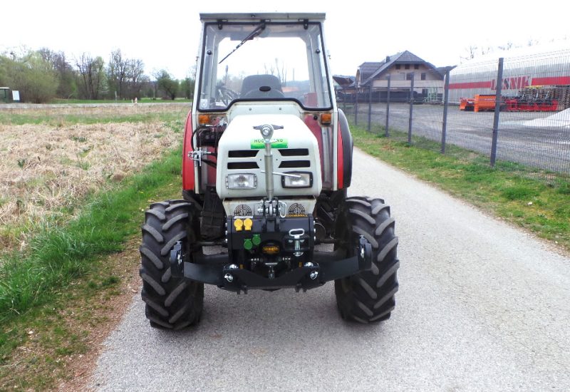 steyr-8065-8075-turbo-prednja-hidravlika-fronthydraulik-front-linkage-relevage-avant-lesnik-lenart-10