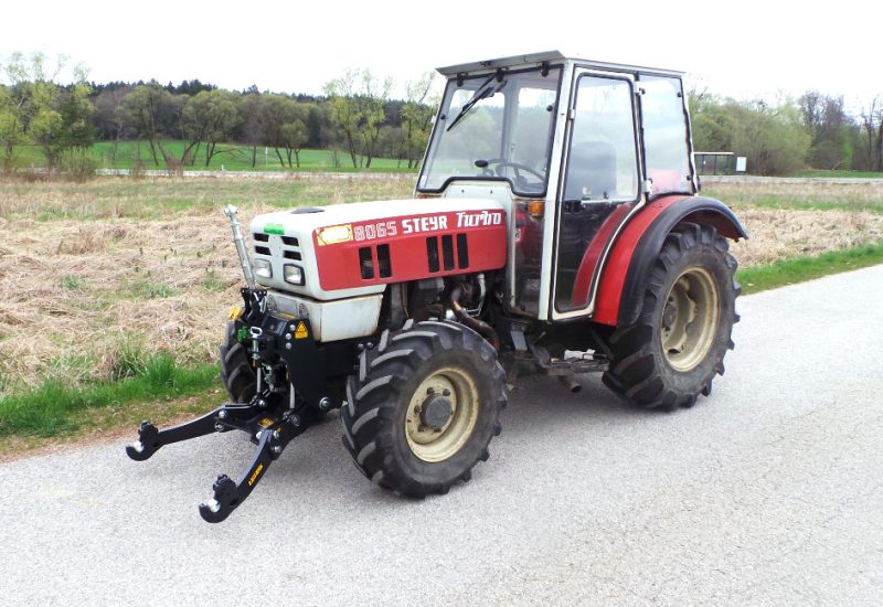 steyr-8065-8075-turbo-prednja-hidravlika-fronthydraulik-front-linkage-relevage-avant-lesnik-lenart-11