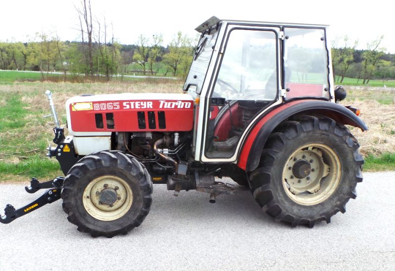 steyr-8065-8075-turbo-prednja-hidravlika-fronthydraulik-front-linkage-relevage-avant-lesnik-lenart-12