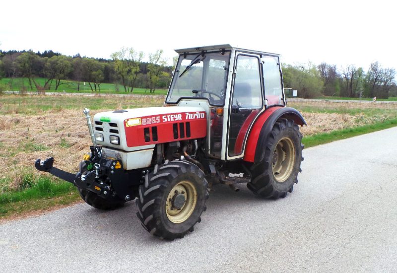 steyr-8065-8075-turbo-prednja-hidravlika-fronthydraulik-front-linkage-relevage-avant-lesnik-lenart-6