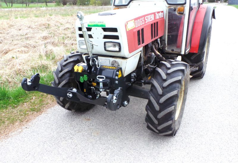 steyr-8065-8075-turbo-prednja-hidravlika-fronthydraulik-front-linkage-relevage-avant-lesnik-lenart-8