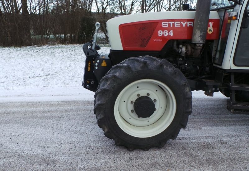 fronthydraulik frontkraftheber fronthubwerk kraftheber steyr 964 turbo lesnik lenart 2