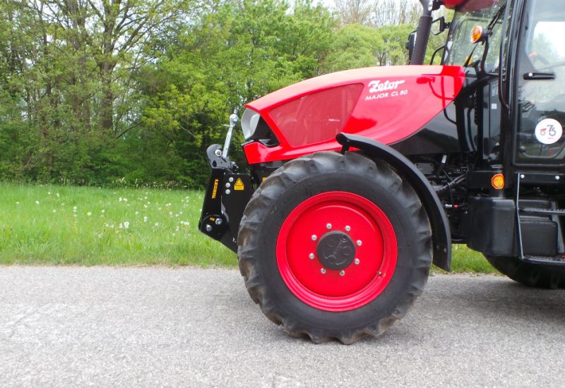 relevage avant hydraulique frontal zetor major cl 80 lesnik lenart 2